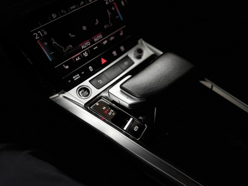 Audi e-tron 55 Advanced quattro 5d