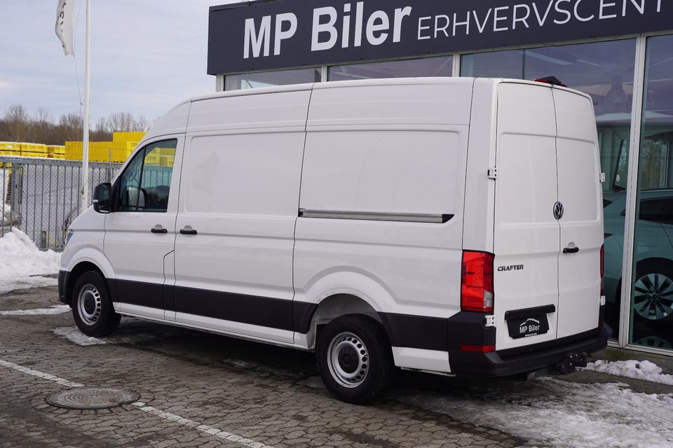 VW Crafter 35 2,0 TDi 140 Kassevogn L3H2