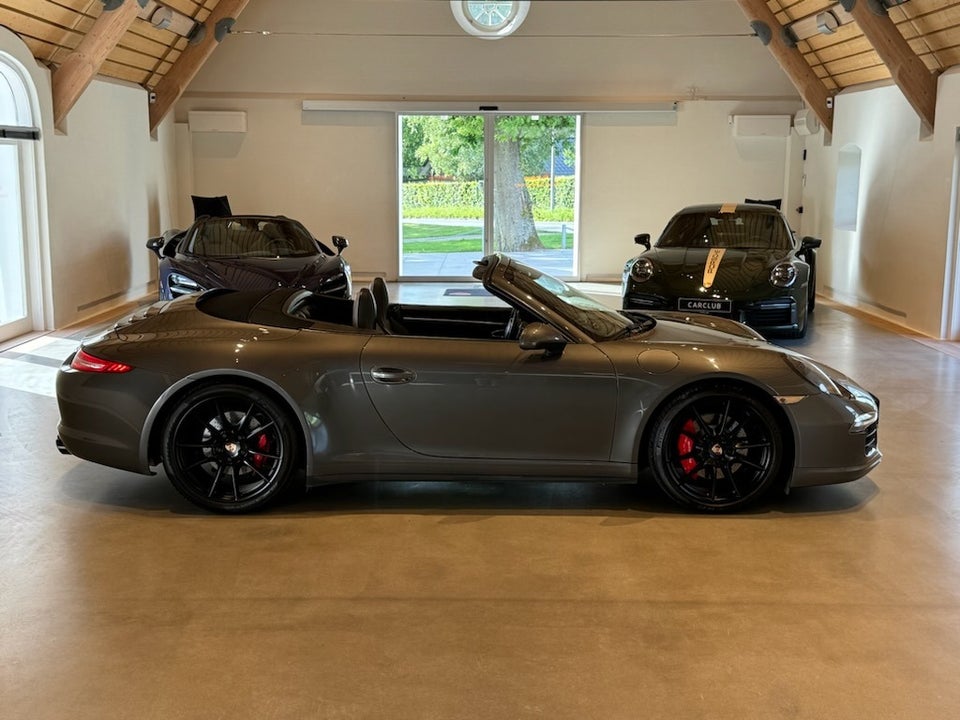 Porsche 911 Carrera 4S 3,8 Cabriolet PDK 2d