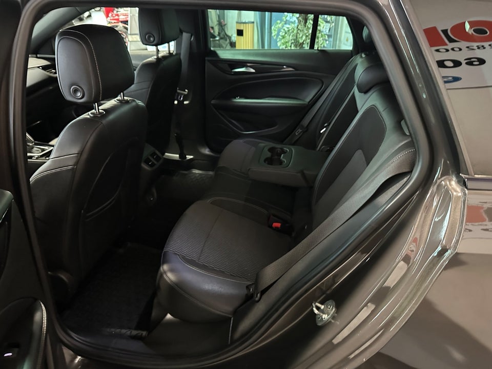 Opel Insignia 1,5 D 122 Ultimate Sports Tourer aut. 5d
