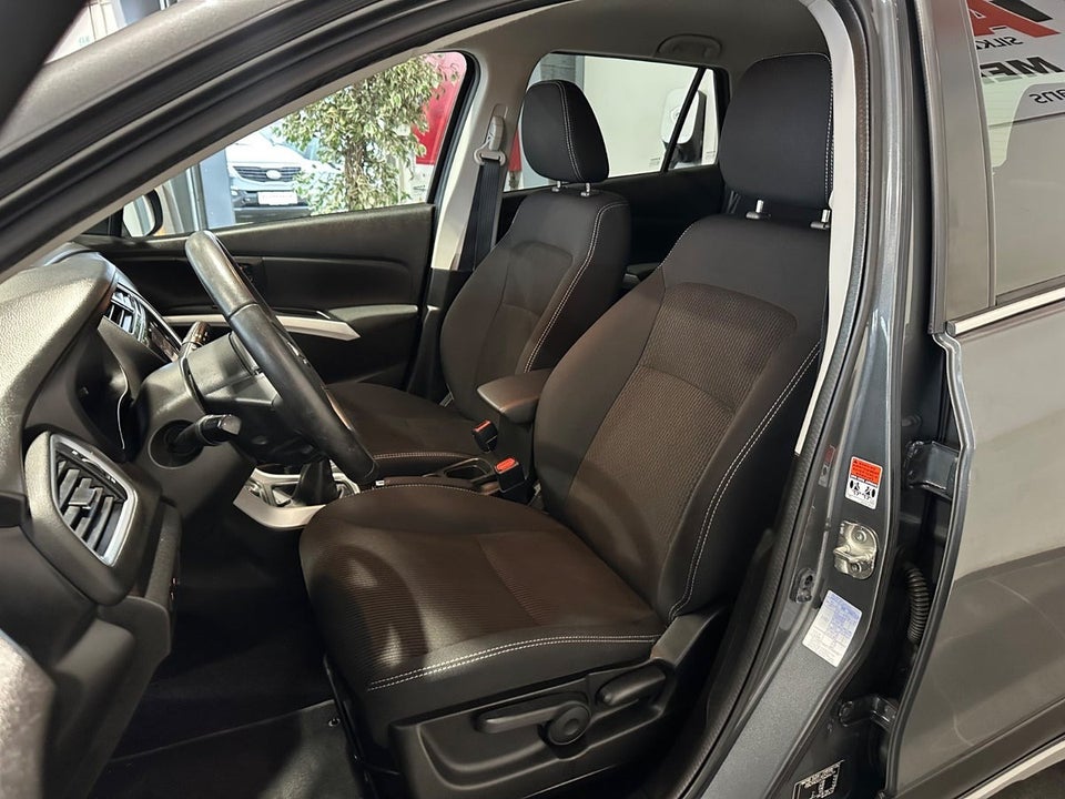 Suzuki S-Cross 1,0 Boosterjet Exclusive 5d