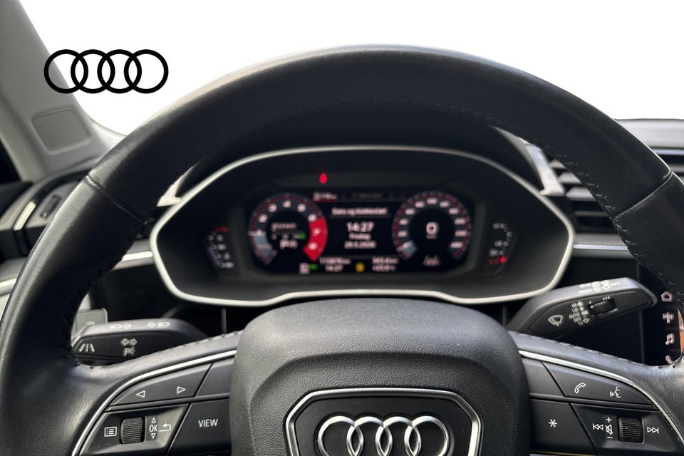 Audi Q3 35 TFSi Advanced Prestige S-tr. 5d