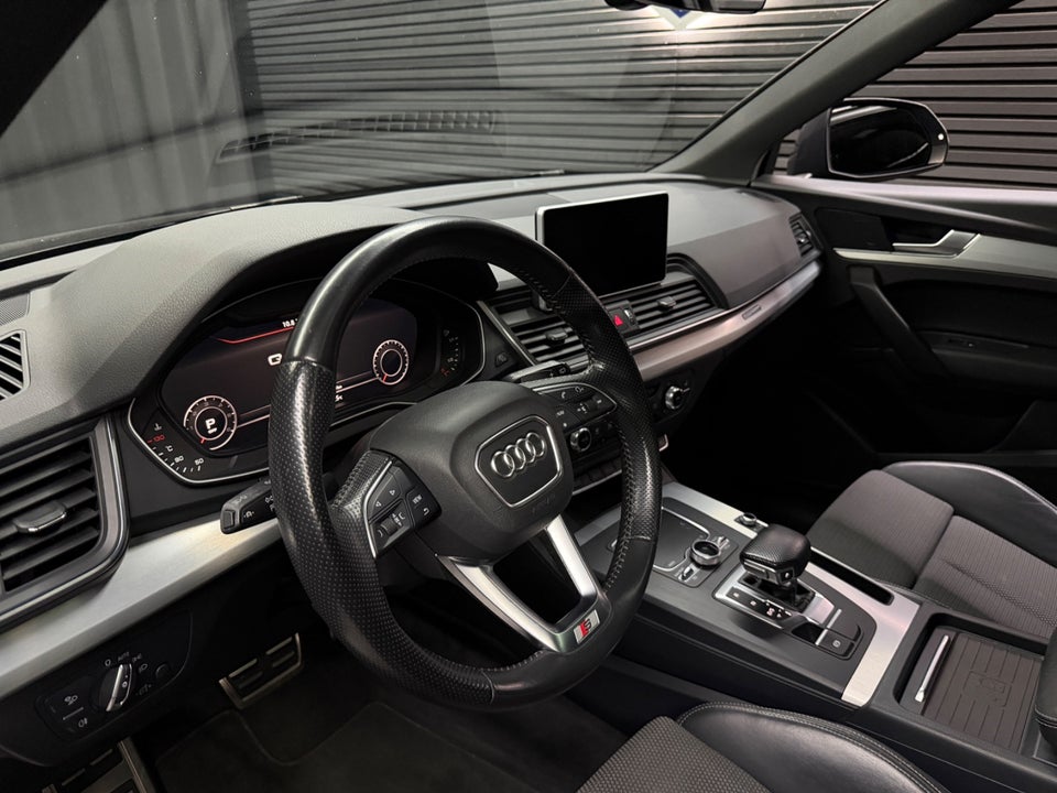 Audi Q5 3,0 TDi 286 S-line quattro Tiptr. 5d