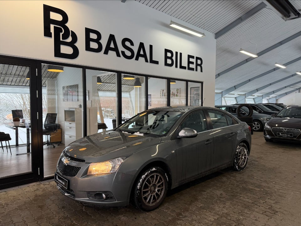 Chevrolet Cruze 1,6 LS 4d