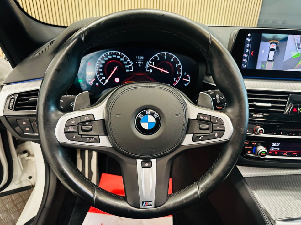 BMW 540i 3,0 Touring M-Sport xDrive aut. 5d