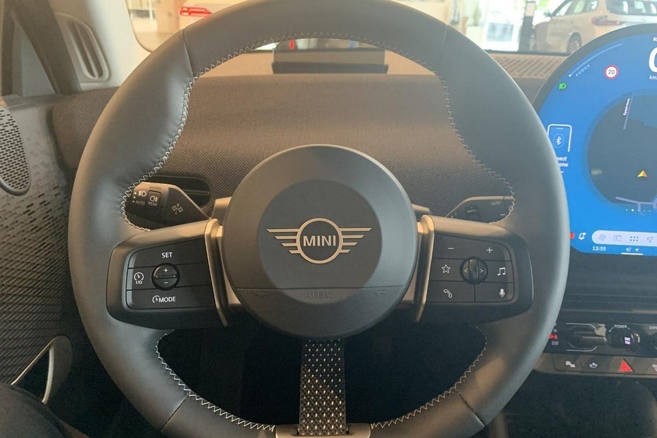 MINI Cooper E Classic Trim S 3d