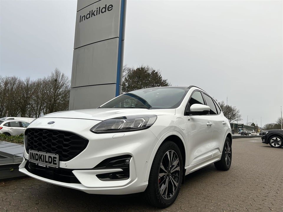 Ford Kuga 2,5 PHEV ST-Line X CVT 5d