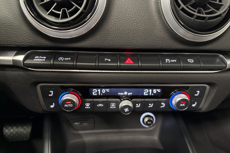 Audi A3 35 TFSi Sport Cabriolet S-tr. 2d