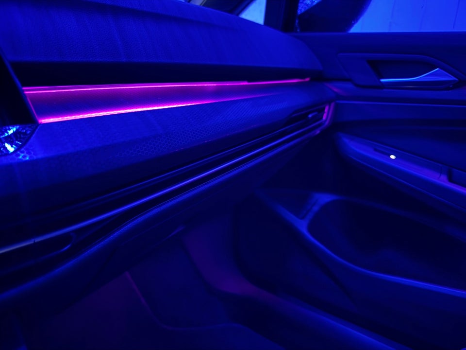 VW Golf VIII 1,4 GTE DSG 5d