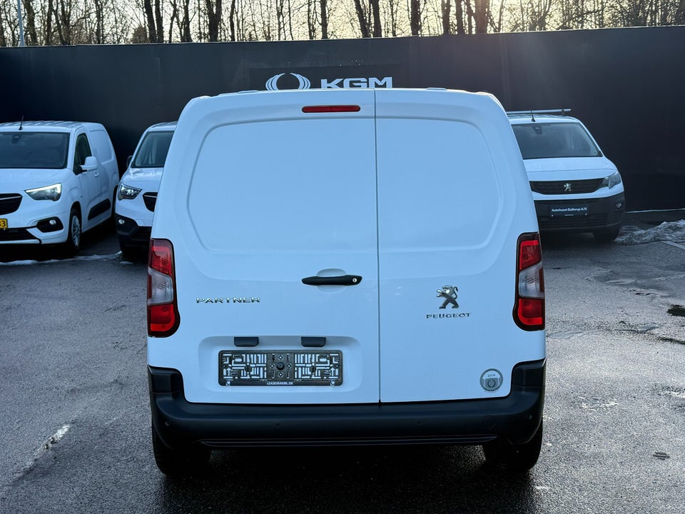 Peugeot Partner 1,5 BlueHDi 130 L1V1 Plus EAT8 Van