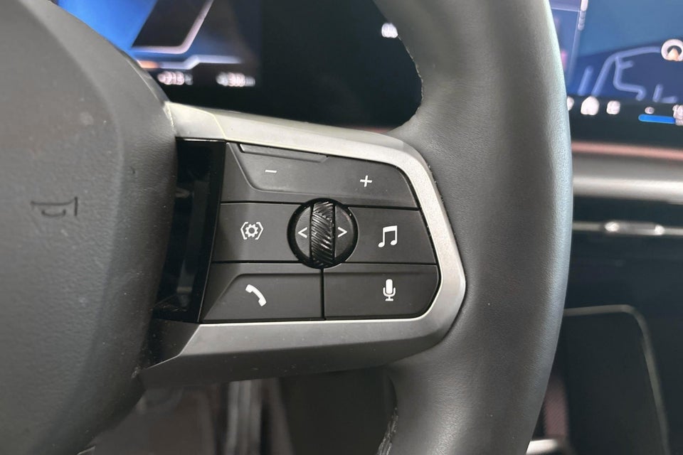 BMW iX1 eDrive20 M-Sport Pro 5d