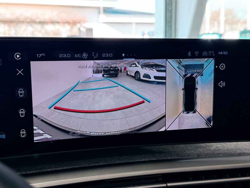 Peugeot e-3008 77 GT Pack 5d