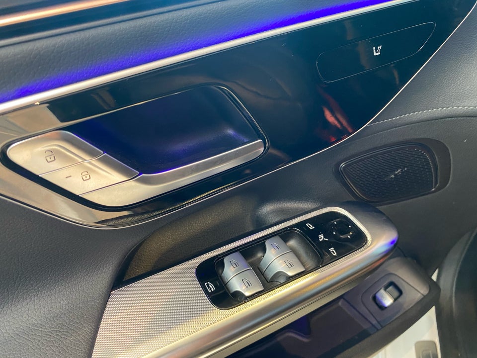 Mercedes EQE350 AMG Line 4d