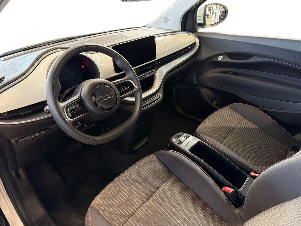 Fiat 500e 42 Icon Pack Cabrio 2d