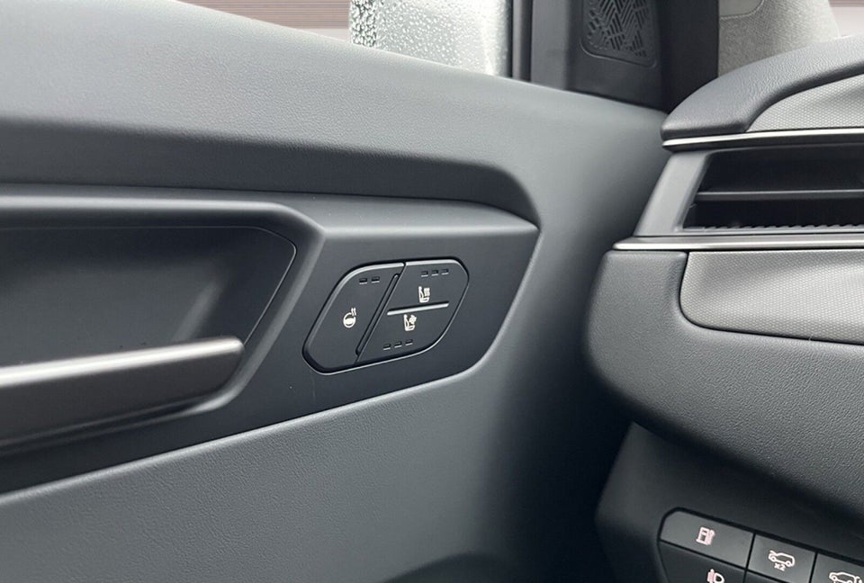 Kia EV9 76 Standard Range Upgrade RWD 7prs 5d