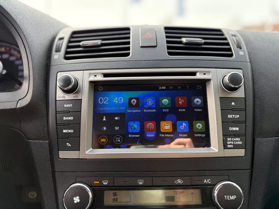 Toyota Avensis 1,6 VVT-i T1 4d