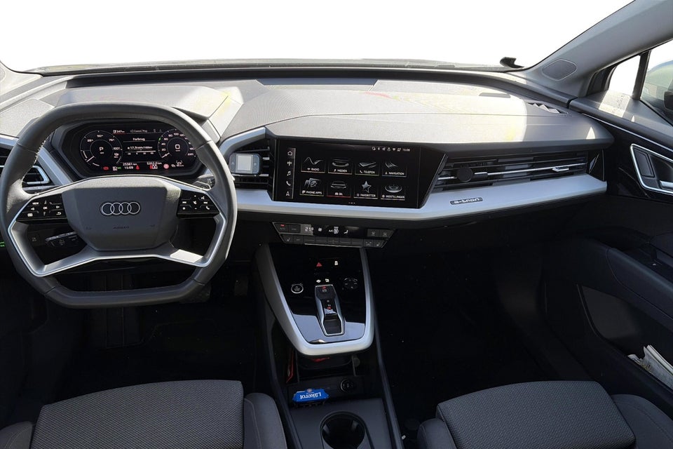 Audi Q4 e-tron 45 Progress quattro 5d