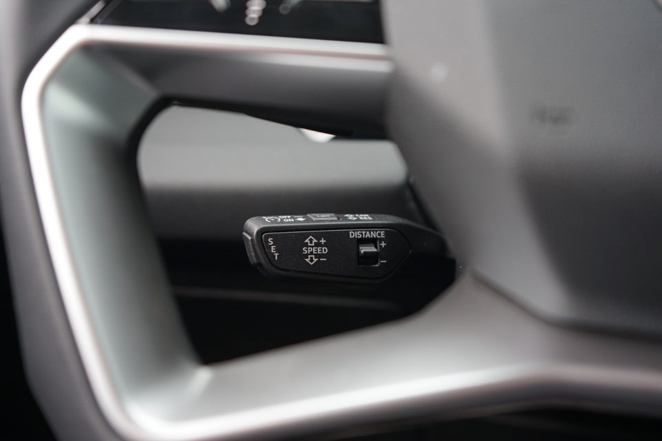 Audi Q6 e-tron Progress performance 5d