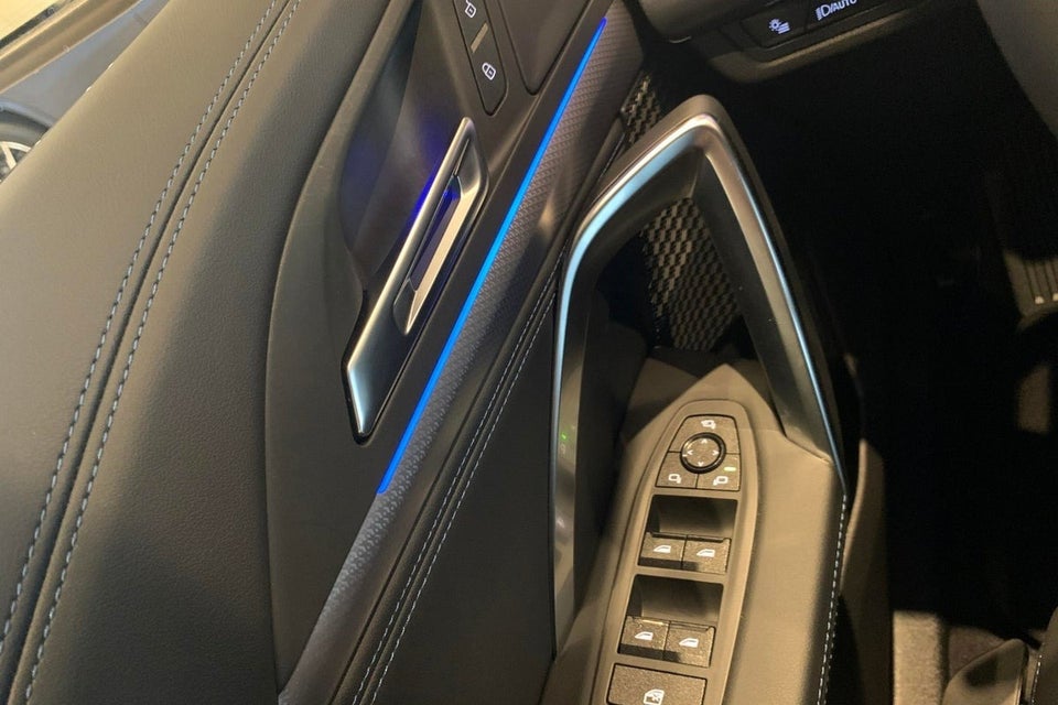 BMW iX1 eDrive20 M-Sport 5d