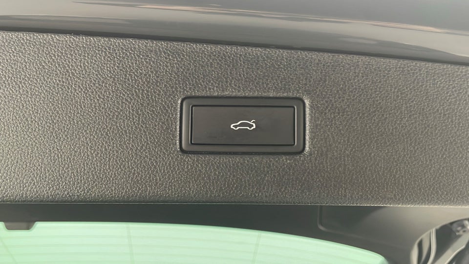 VW Tiguan 1,4 eHybrid Elegance DSG 5d