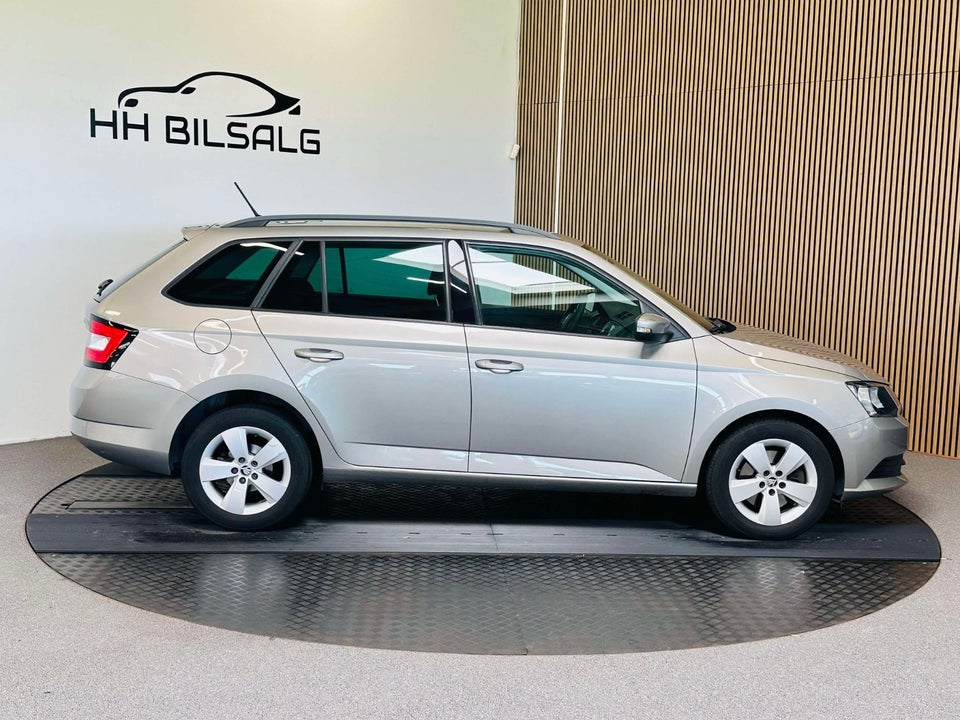 Skoda Fabia 1,0 TSi 110 Active Combi DSG 5d