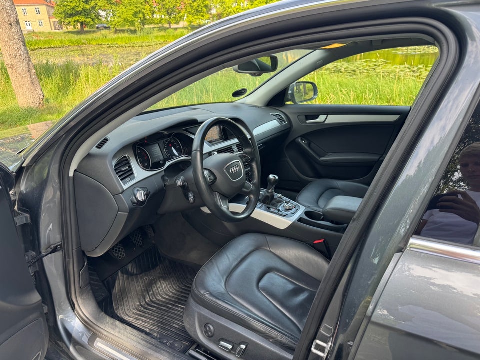 Audi A4 1,8 TFSi 120 S-line Avant 5d