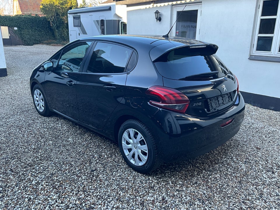 Peugeot 208 1,2 VTi 82 Active 5d