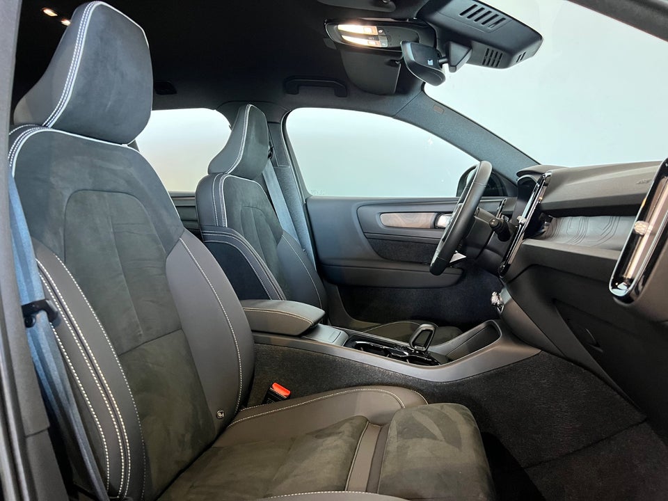 Volvo XC40 P8 ReCharge Twin Plus 5d