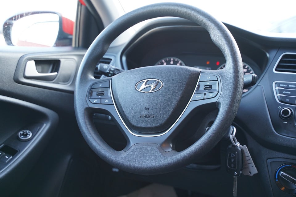 Hyundai i20 1,25 Life+ 5d