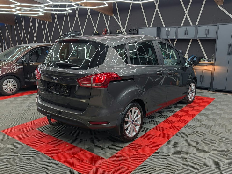 Ford B-MAX 1,0 SCTi 125 Titanium 5d