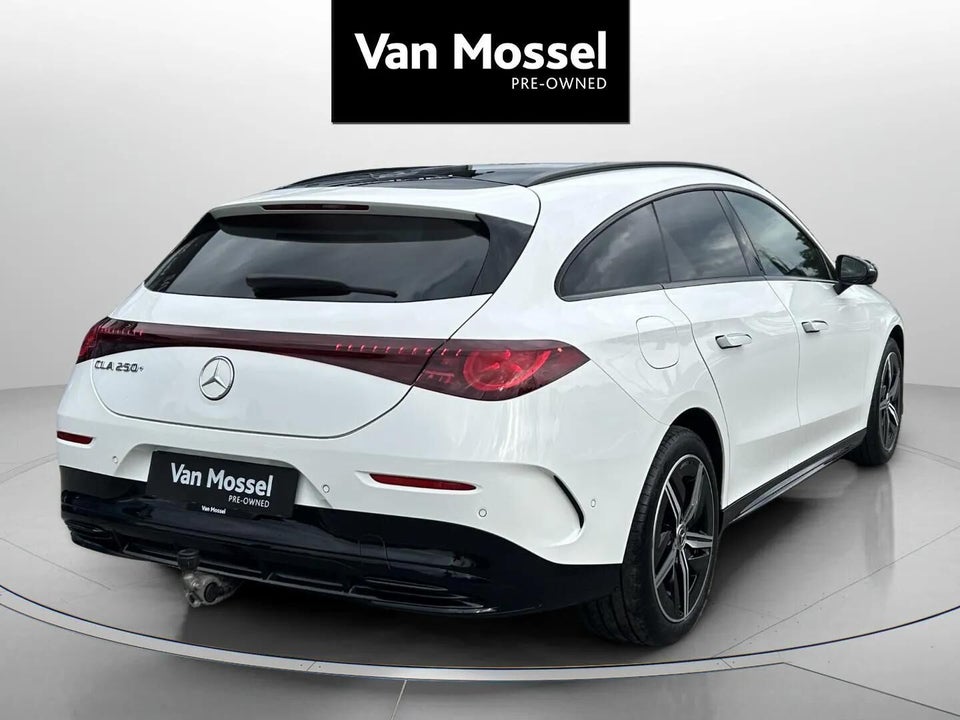 Mercedes CLA250+ electric AMG Advance Plus 4d