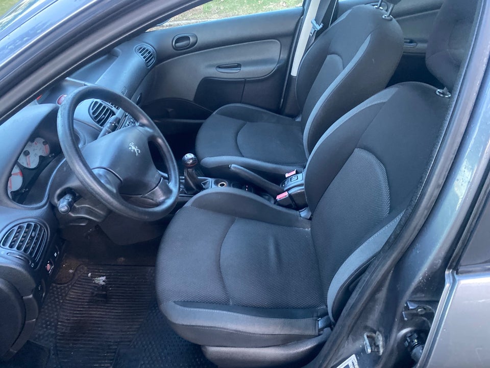 Peugeot 206 1,4 Comfort+ 5d