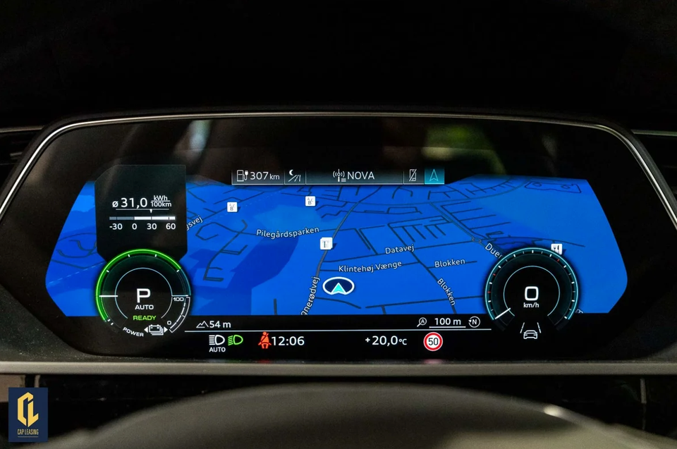 Audi e-tron 55 quattro 5d