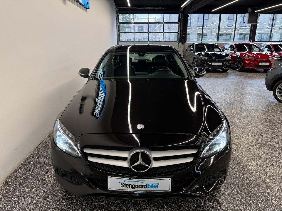 Mercedes C200 2,0 Avantgarde aut. 4d