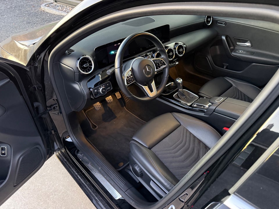 Mercedes A200 1,3  4d