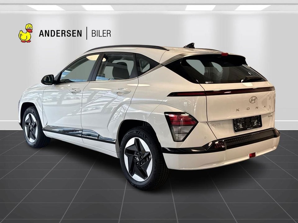 Hyundai Kona 65 EV Essential 5d