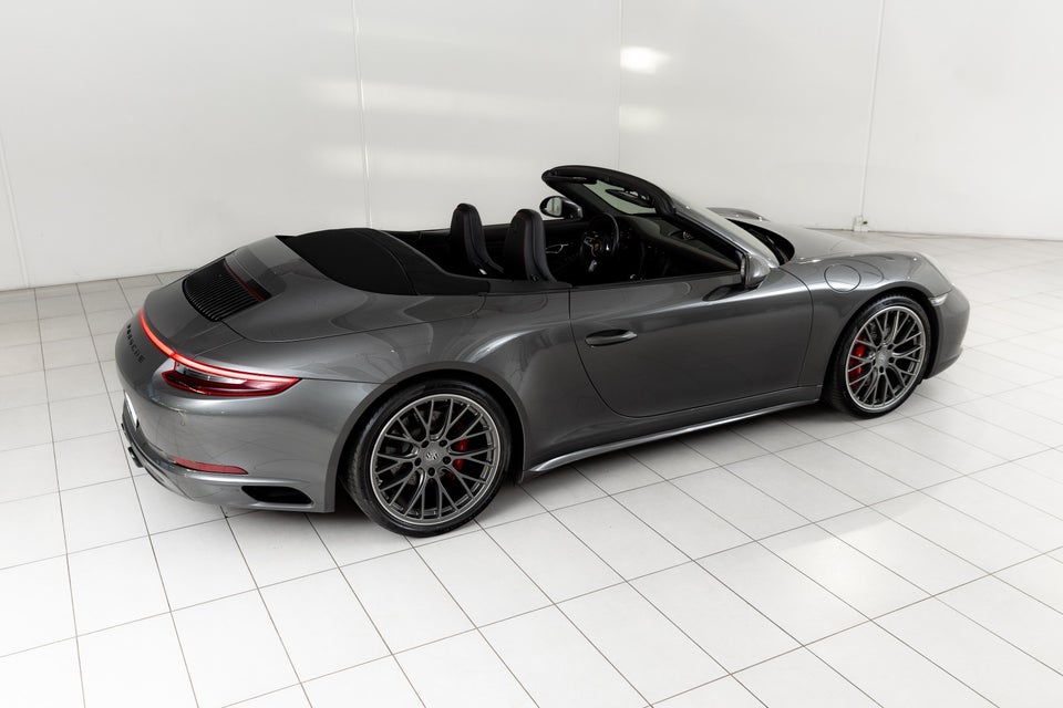 Porsche 911 Carrera 4S 3,0 Cabriolet PDK 2d