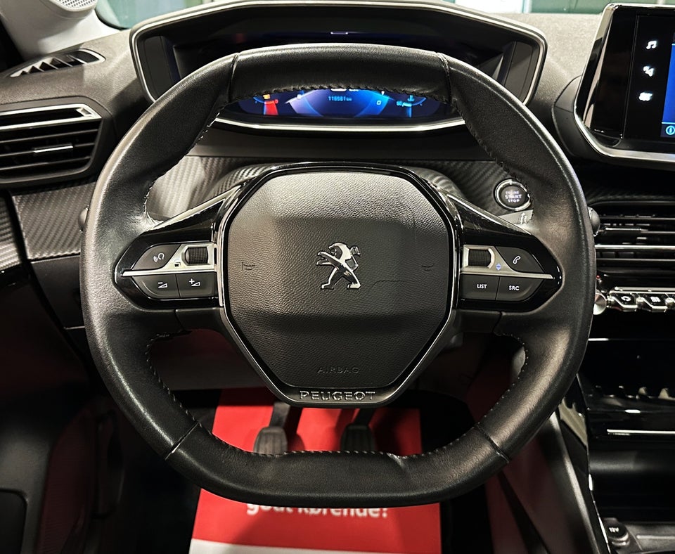 Peugeot 208 1,5 BlueHDi 100 Allure Sky 5d