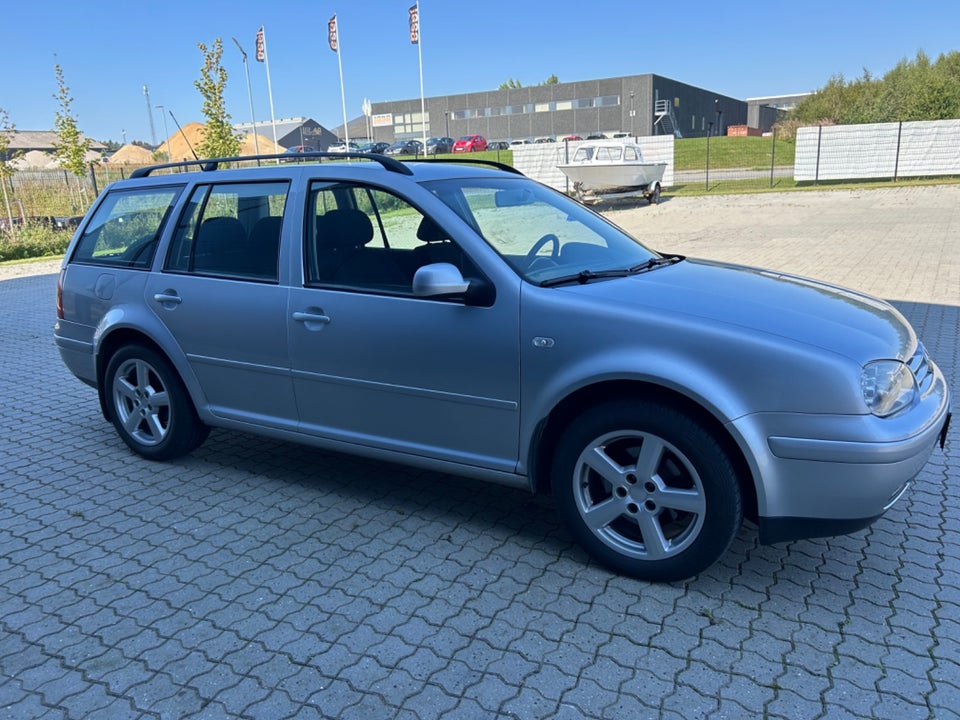 VW Golf IV 2,0 FSi Variant DK 5d