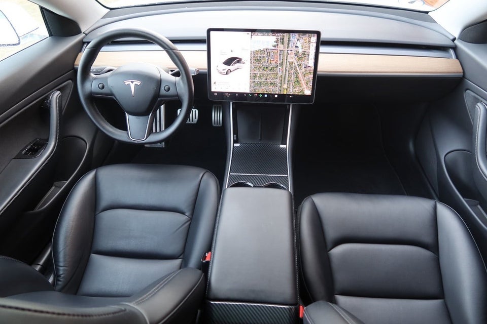 Tesla Model 3 Performance AWD 4d