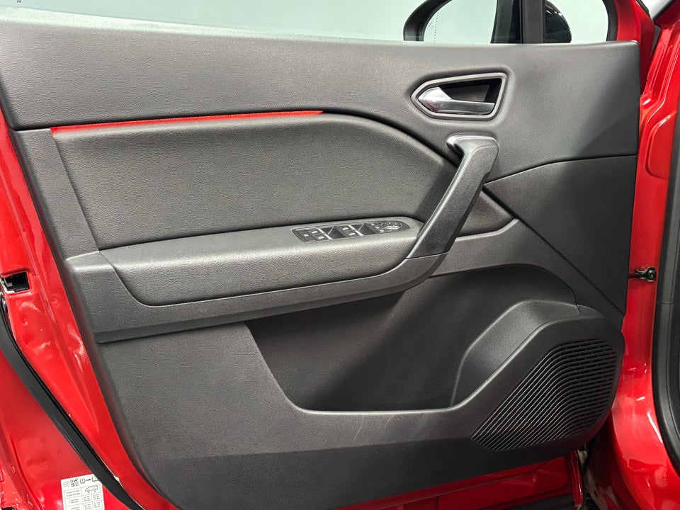 Renault Captur 1,6 E-Tech Intens 5d