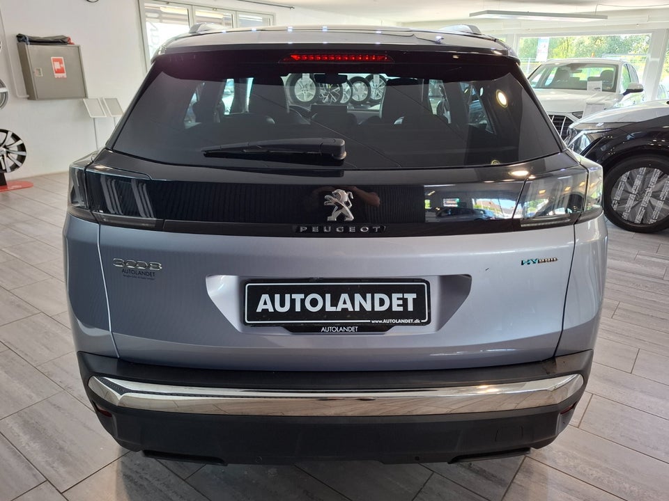 Peugeot 3008 1,6 Hybrid First Selection EAT8 5d