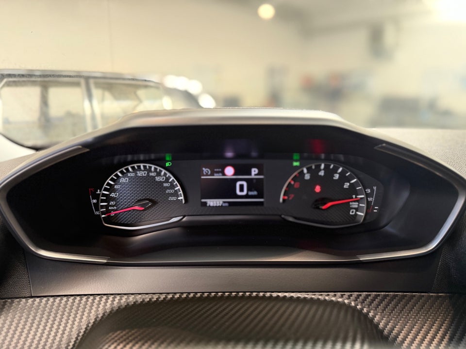 Peugeot 2008 1,2 PureTech 130 Active Pack EAT8 5d