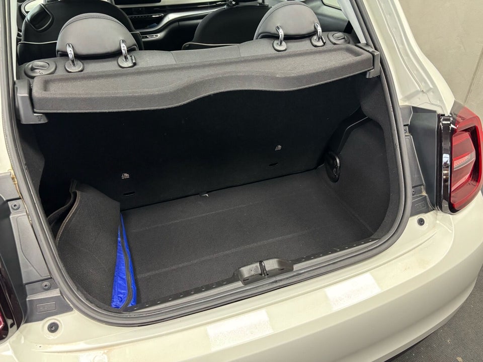 Fiat 500e 42 Icon 3d