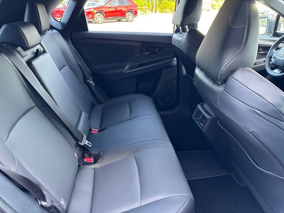 Toyota bZ4X 73 Executive AWD 5d