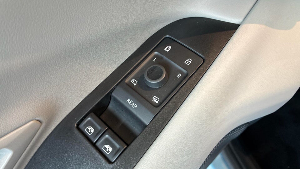 Ford Explorer 77 Select Extended Range 5d
