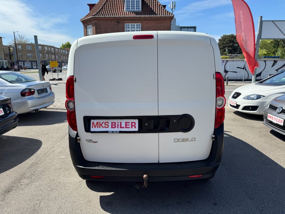 Fiat Doblò Cargo 1,6 MJT Basic L2 4d