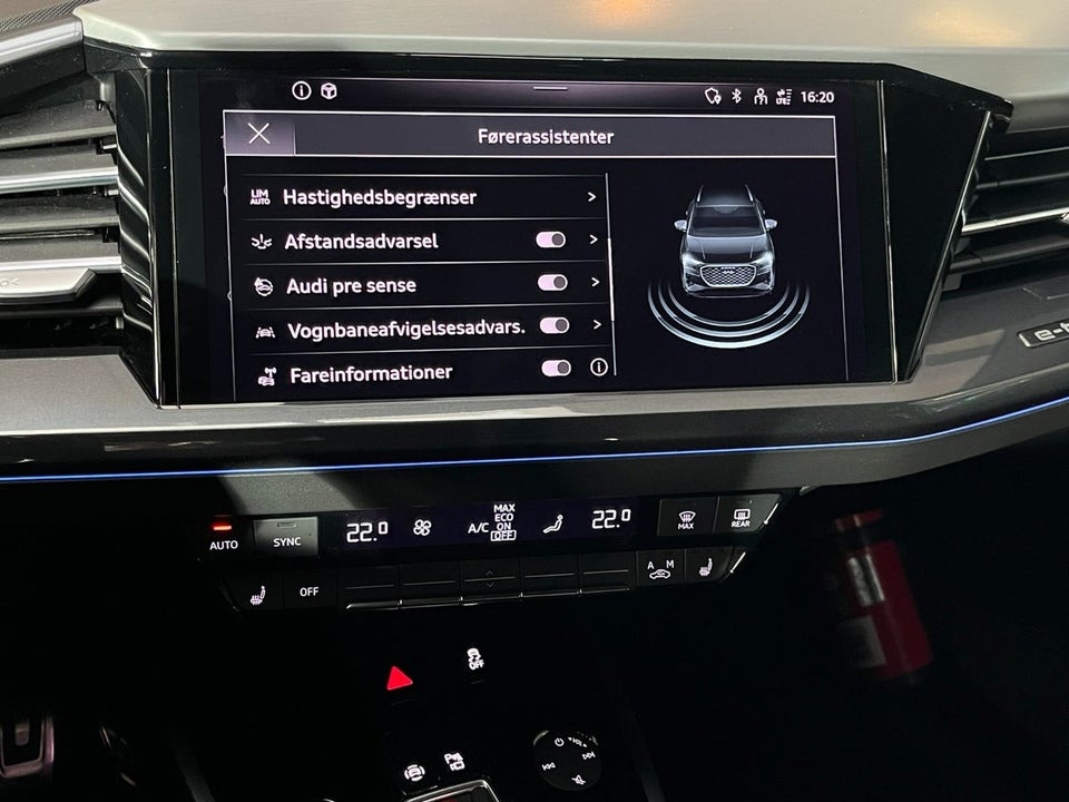 Audi Q4 e-tron 45 S-line 5d