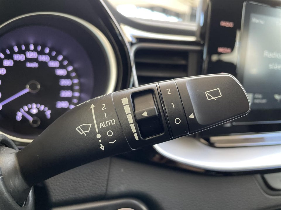 Kia Ceed 1,6 PHEV Prestige SW DCT 5d