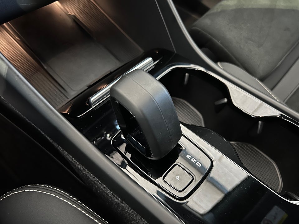 Volvo XC40 P8 ReCharge Twin Plus 5d